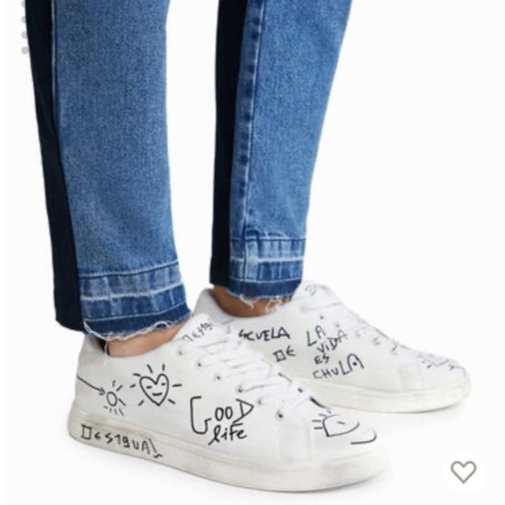 Desigual sneakers "Marker message" lace up low sneakers in size 7.5
